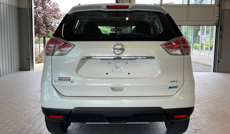 
								2015 Nissan Rogue S AWD full									