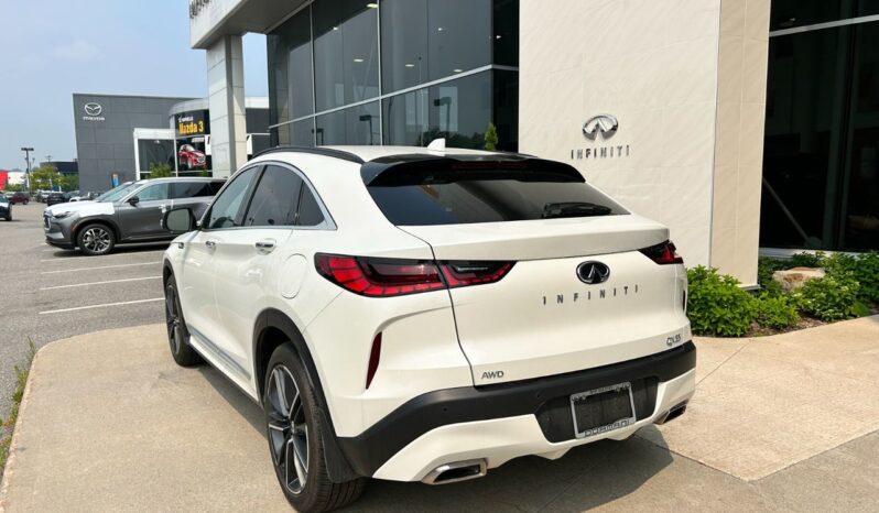 
								2023 Infiniti QX55 LUXE full									