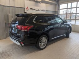 
										2019 Mitsubishi OUTLANDER PHEV LE AWD full									