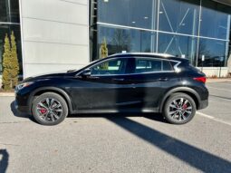 
										2018 Infiniti QX30 S full									