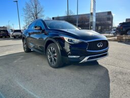 
										2018 Infiniti QX30 S full									