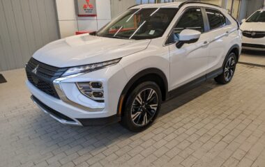 2024 Mitsubishi ECLIPSE CROSS SEL