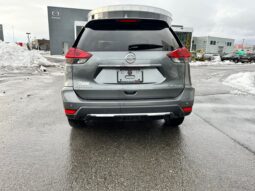 
										2020 Nissan Rogue SV AWD full									