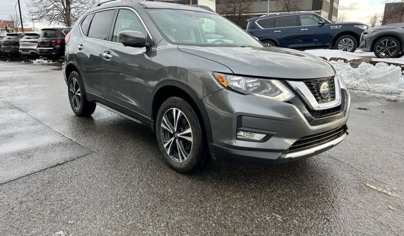 
								2020 Nissan Rogue SV AWD full									