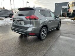 
										2020 Nissan Rogue SV AWD full									