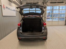 
										2018 Nissan KICKS SR full									