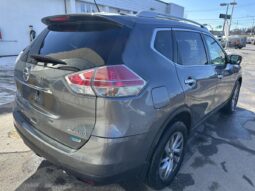 
										2015 Nissan Rogue Traction intégrale 4 portes SV full									