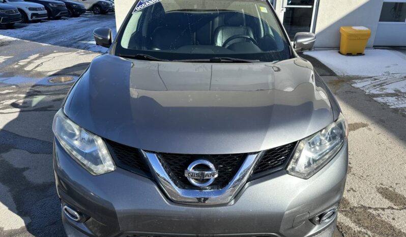 
								2015 Nissan Rogue Traction intégrale 4 portes SV full									