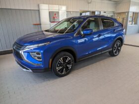 2024 Mitsubishi ECLIPSE CROSS SE