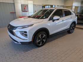 2024 Mitsubishi ECLIPSE CROSS SE