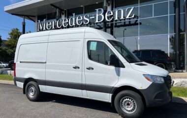 2023 Mercedes-Benz Sprinter 3500 Cargo 144 Low Roof (High)