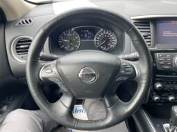 
										2019 Nissan Pathfinder SV full									