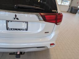 
										2020 Mitsubishi OUTLANDER PHEV SEL AWD full									