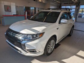 2020 Mitsubishi OUTLANDER PHEV SEL AWD