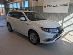 2020 Mitsubishi OUTLANDER PHEV SEL AWD - Occasion VUS - VIN: JA4J24A52LZ604708 - Rallye Mitsubishi Gatineau