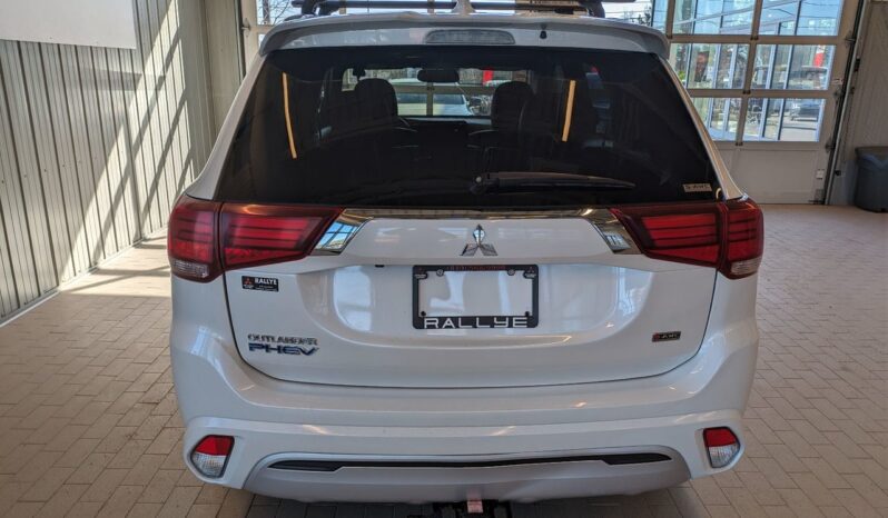 
								2020 Mitsubishi OUTLANDER PHEV SEL AWD full									