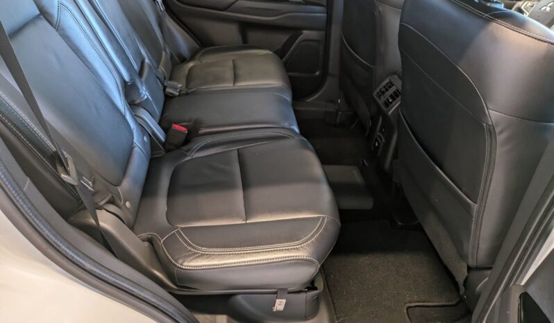 
								2020 Mitsubishi OUTLANDER PHEV SEL AWD full									