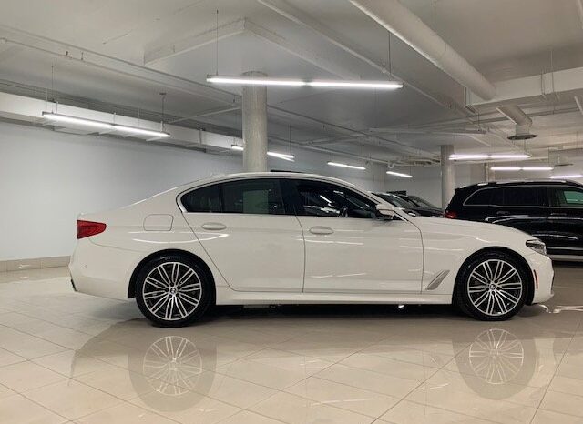 
								2019 BMW 530I XDrive Sedan full									