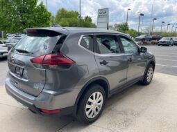 
										2019 Nissan Rogue S full									