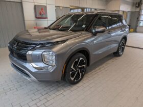 2024 Mitsubishi Outlander Plug-In Hybrid GT