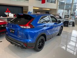 
										2024 Mitsubishi ECLIPSE CROSS full									