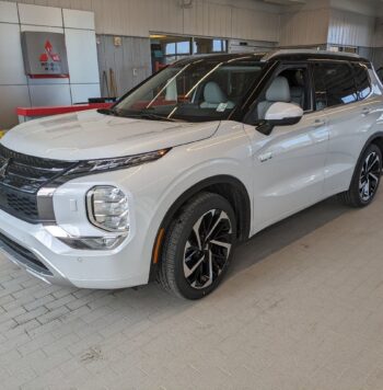 2024 Mitsubishi Outlander Plug-In Hybrid GT - Neuf VUS - VIN: JA4T5WA95RZ623101 - Rallye Mitsubishi Gatineau