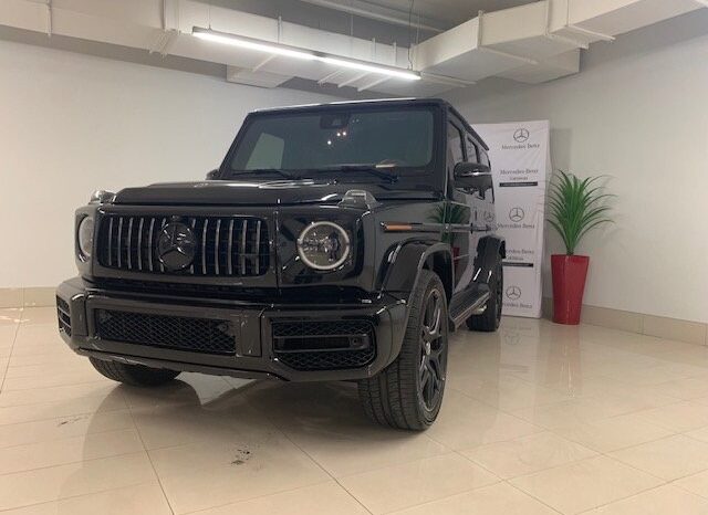 
								2022 Mercedes-Benz G63 AMG SUV full									