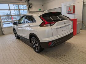 2024 Mitsubishi ECLIPSE CROSS ES