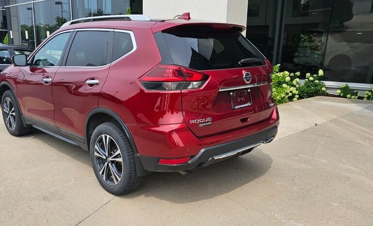 
								2020 Nissan Rogue SV TECH full									