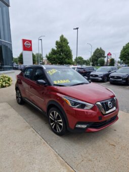 
										2020 Nissan KICKS SR full									