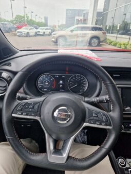 
										2020 Nissan KICKS SR full									