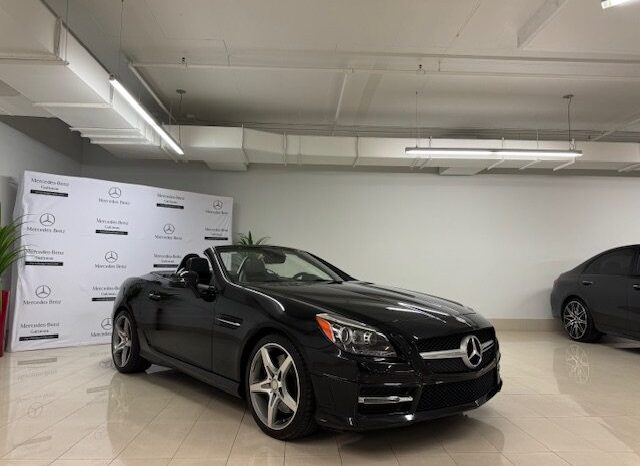 
								2015 Mercedes-Benz SLK350 Roadster full									