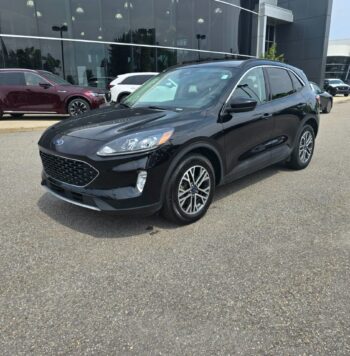 2020 Ford Escape SEL - Occasion VUS - VIN: 1FMCU9H69LUB34268 - Elite Mazda Gatineau