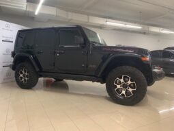 2022 Jeep Wrangler Unlimited Rubicon - Occasion VUS - VIN: 1C4HJXFG9NW269874 - Mercedes-Benz Gatineau