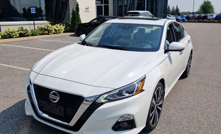 
								2020 Nissan Altima 2.5 Platinum full									