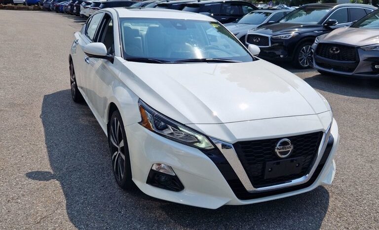 
								2020 Nissan Altima 2.5 Platinum full									