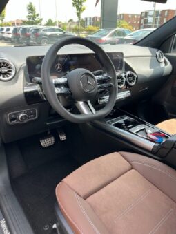 
										2025 Mercedes-Benz GLA 250 4MATIC full									