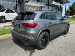 
										2025 Mercedes-Benz GLA 250 4MATIC full									