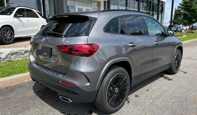 
								2025 Mercedes-Benz GLA 250 4MATIC full									