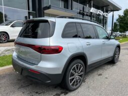 
										2024 Mercedes-Benz EQB300 4MATIC SUV full									