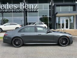 
										2024 Mercedes-Benz S63E AMG 4MATIC Sedan full									