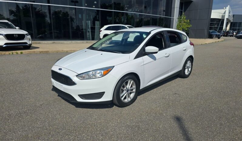 2018 Ford Focus SE - Occasion À hayon - VIN: 1FADP3K27JL305806 - Elite Mazda Gatineau