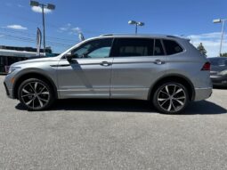 
										2024 Volkswagen Tiguan Highline R-Line 4MOTION full									