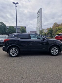 
										2017 Nissan Qashqai S full									