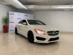 
										2015 Mercedes-Benz CLA250 4MATIC Coupe full									