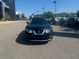 
										2020 Nissan Rogue full									