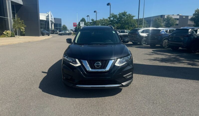 
								2020 Nissan Rogue full									