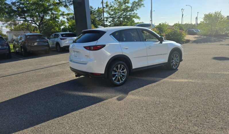 
								2021 Mazda CX-5 Signature full									