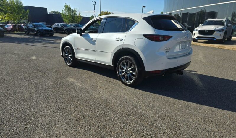 
								2021 Mazda CX-5 Signature full									