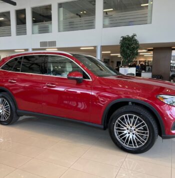 2024 Mercedes-Benz GLC300 4MATIC SUV - Occasion VUS - VIN: W1NKM4HB9RF179362 - Mercedes-Benz Gatineau